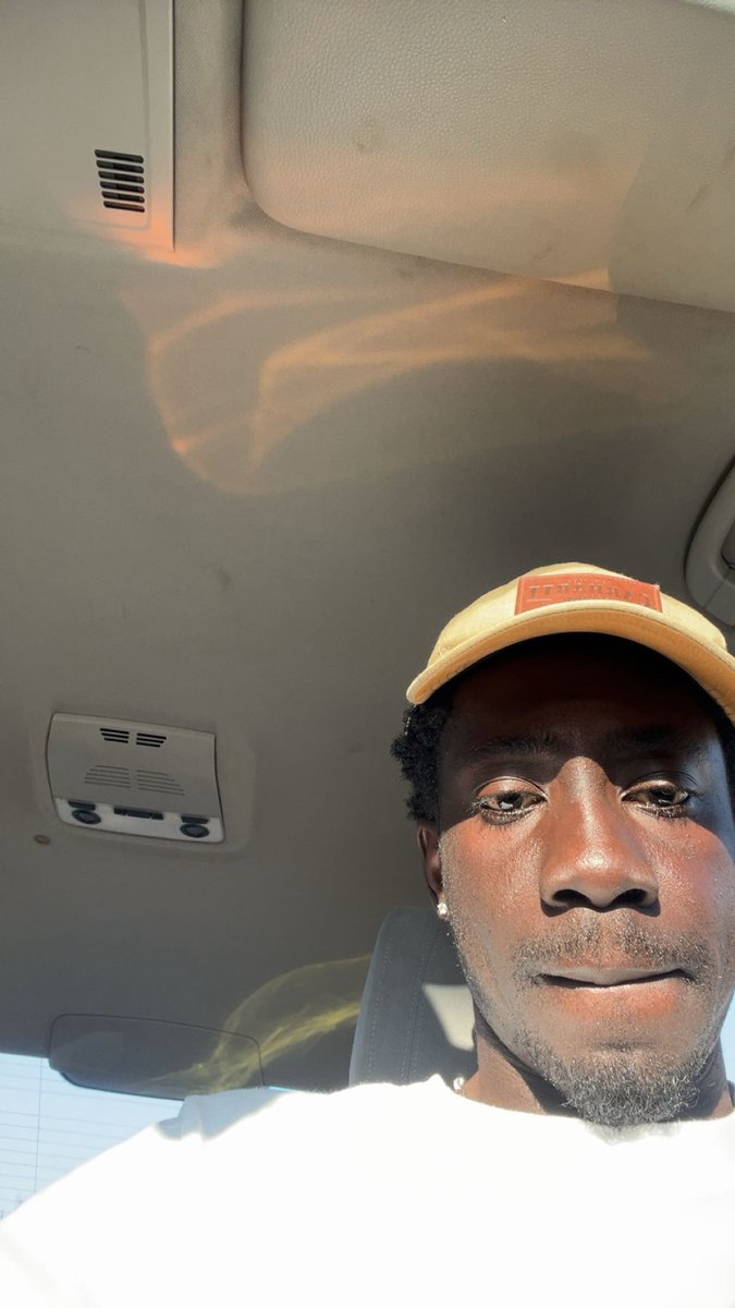 One Bosom tweet media