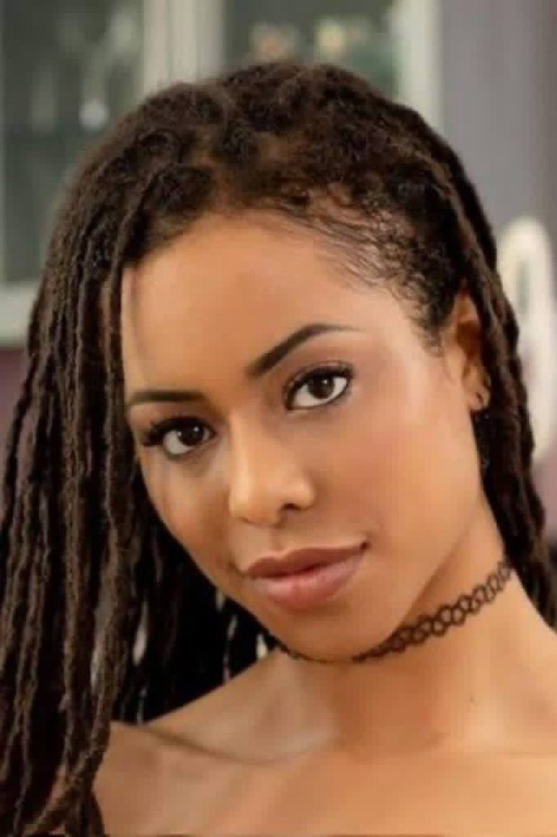 Bright.. tweet media