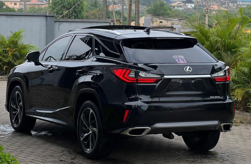 Becky Mills tweet media