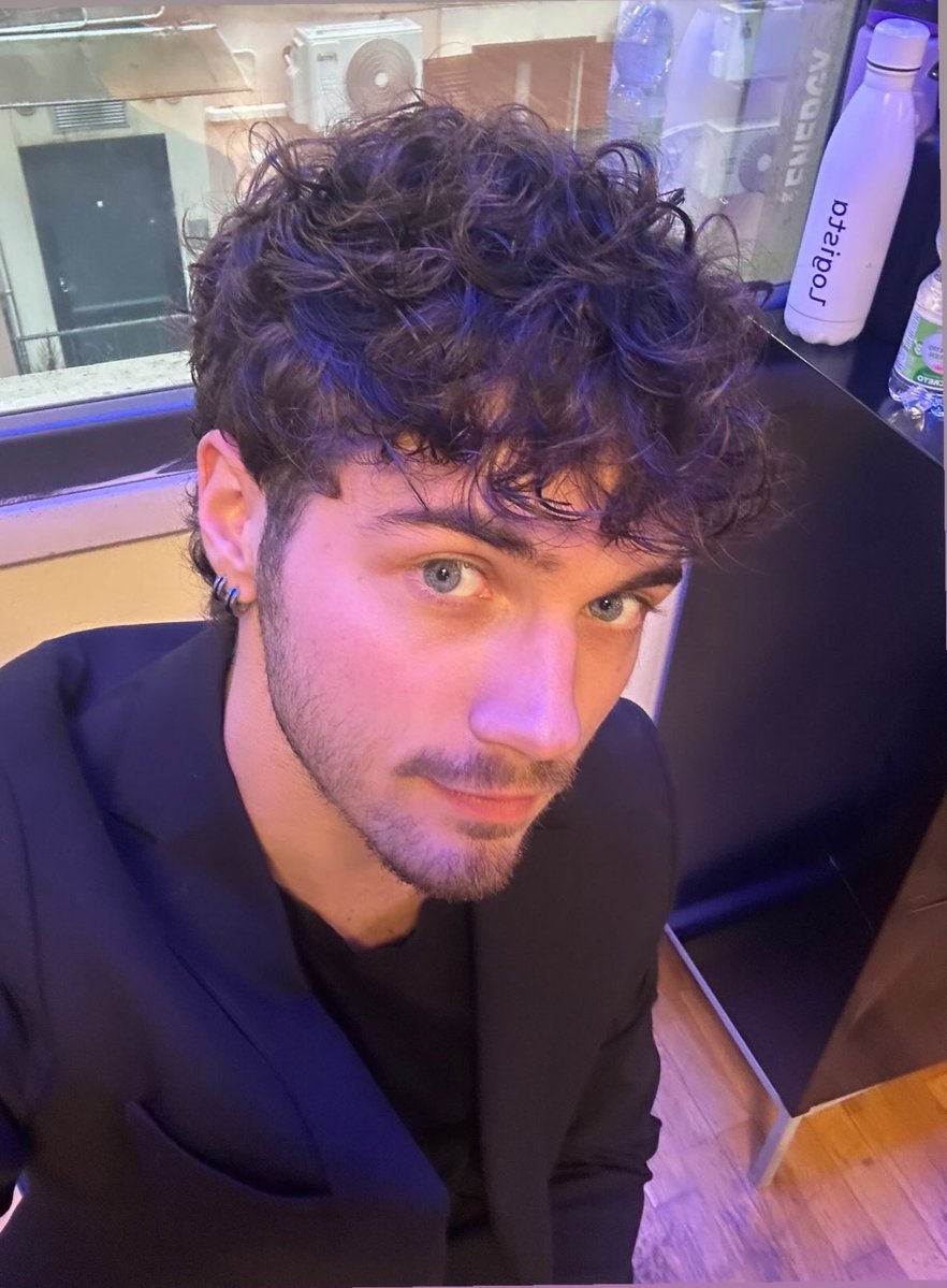 Mi dissocio 💅 tweet media