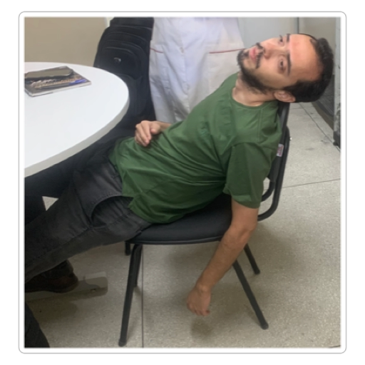 Crítico de Anedotas. tweet media