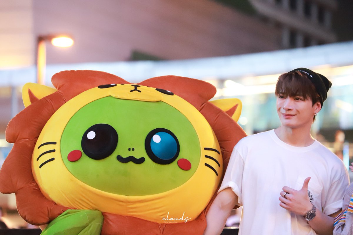 clouds ⛅️ tweet media