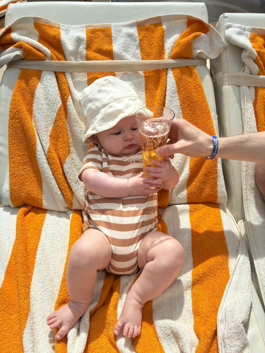 IMinimann tweet media