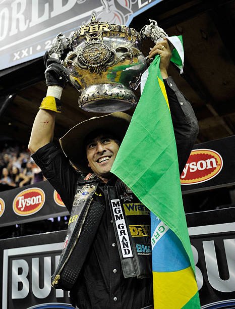 Tonyforever tweet media