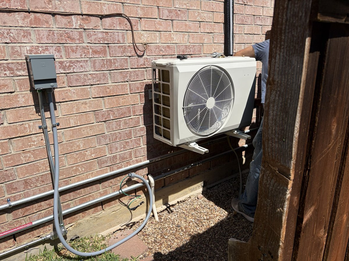 TechOperator tweet media