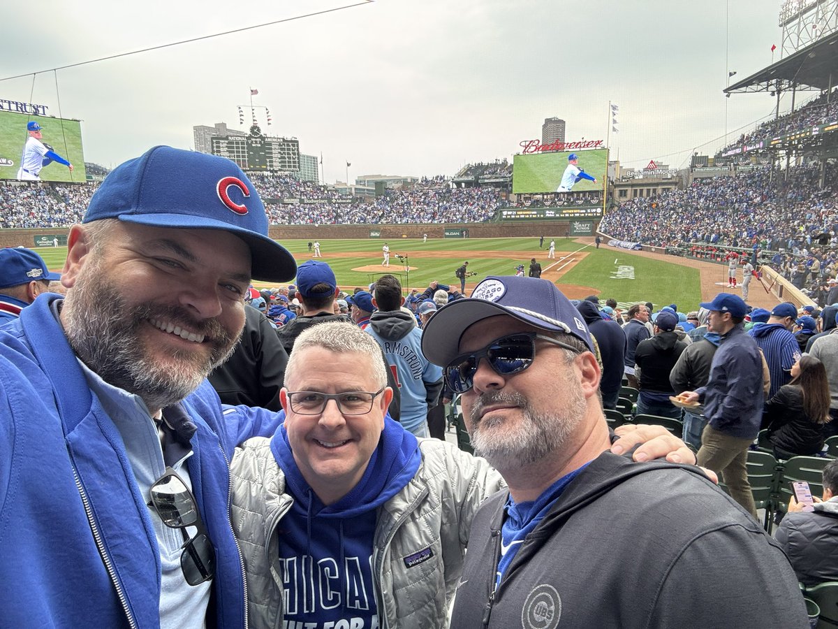theblakebeard's tweet photo. We back! https://t.co/ixYcOu8Dp3