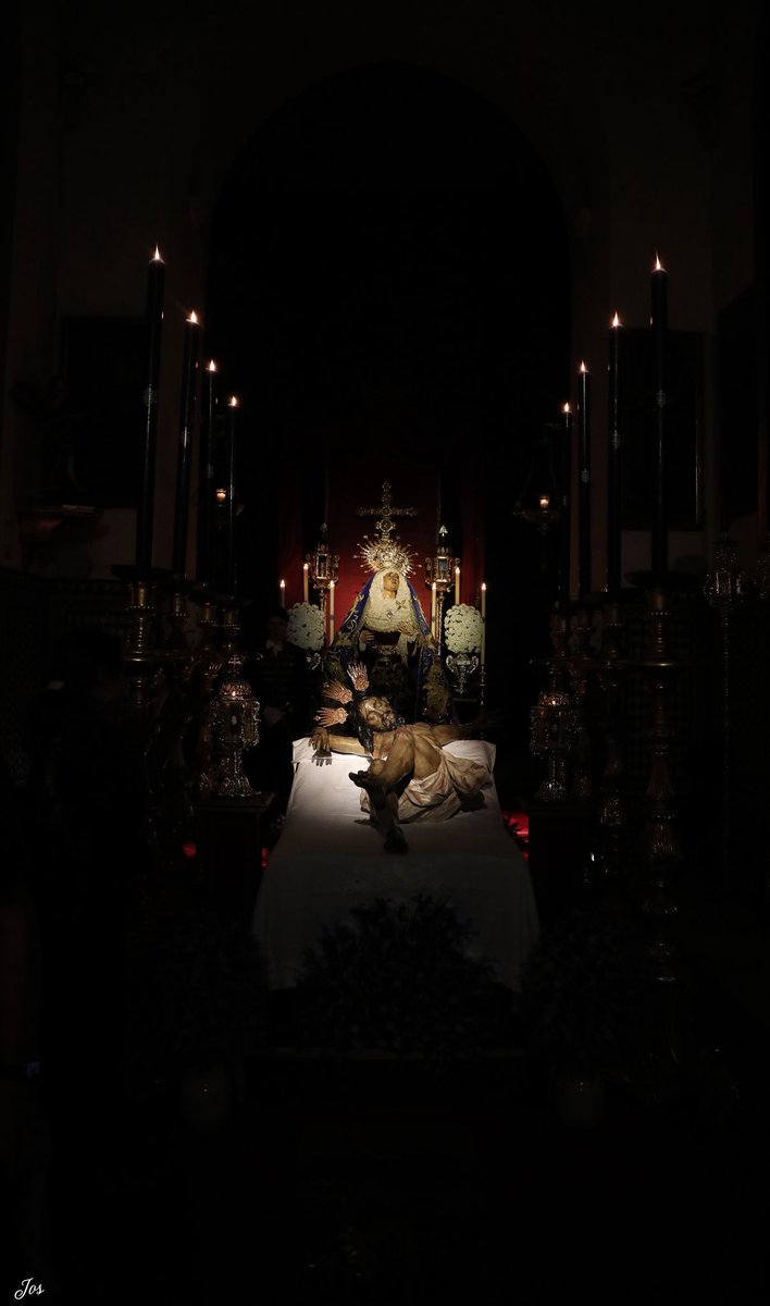 JRomanova tweet media