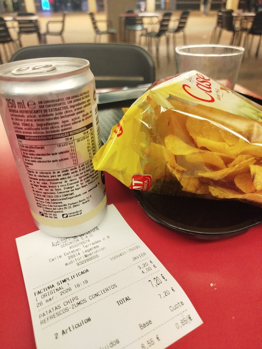 Anna Arisa Argemí #SÍ tweet media