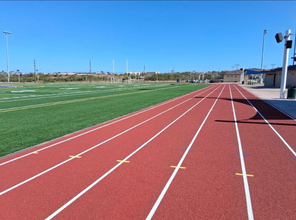 TarkettSports's tweet image. Cooper Field Complex, located at Naval Station Guantánamo Bay in Cuba, provided our @TarkettSports teams with a unique and exciting opportunity to bring our leading sports surfacing solutions to the U.S. base.

🏈Run by the Navy's Morale, Welfare and Recreation (MWR) division,