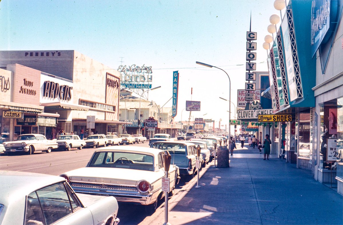 Vintage Las Vegas tweet media
