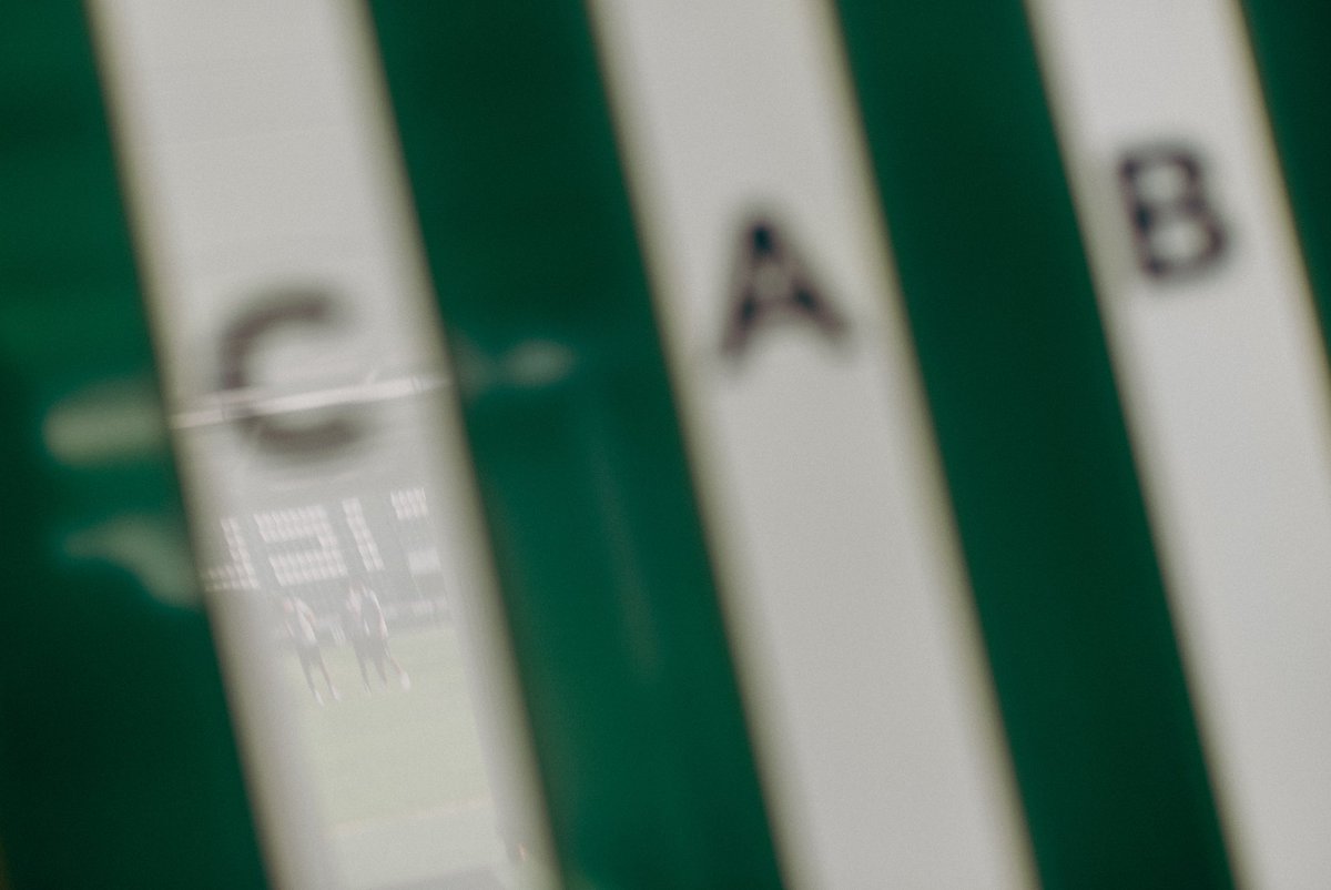 seeryluu's tweet photo. 🗓️🇳🇬 Programadas las últimas 4 fechas del Torneo Apertura

F13 | Lunes 6/4 - 19hs 
AAAJ vs Banfield (V)

⚔️ F14 | Lunes 13/4 - 19hs
Lanús – Banfield (V)

F15 | Lunes 20/4 - 17.15hs
Banfield vs Ind. Rivadavia (L)

F16 | Domingo 26/4 - 20hs
Atl. Tucumán vs Banfield (V) https://t.co/ANx1AvhQ9s
