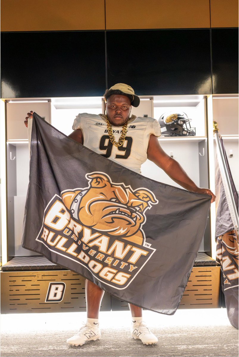 Devin Williams tweet media