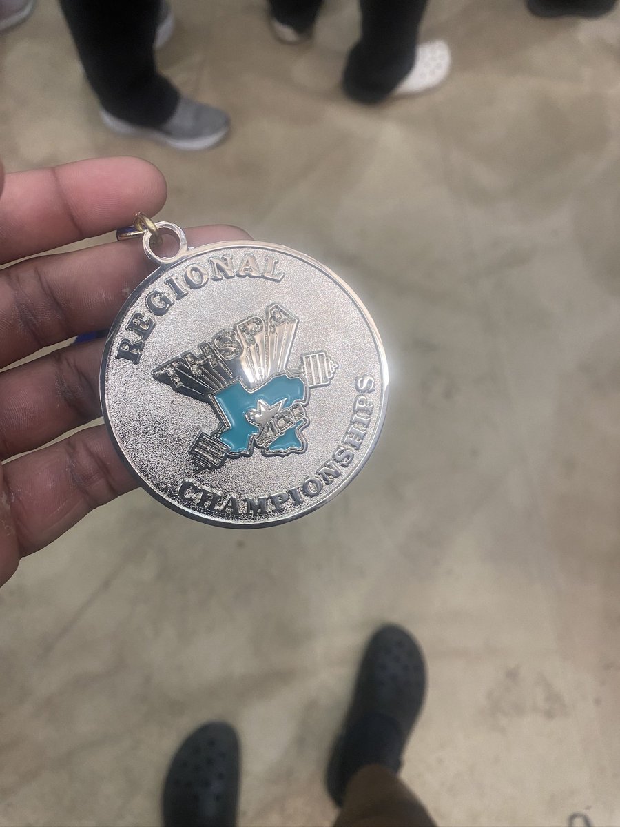 d1_daniel6's tweet photo. In the next 24 hours I will be competing in my last high school sports event. I am blessed to have qualified for State in Powerlifting, and hopefully name myself a State Champion in Texas! After that it’s back to the field, and prepare for my leave to @ArmyWP_Football https://t.co/taBvEEHrWQ