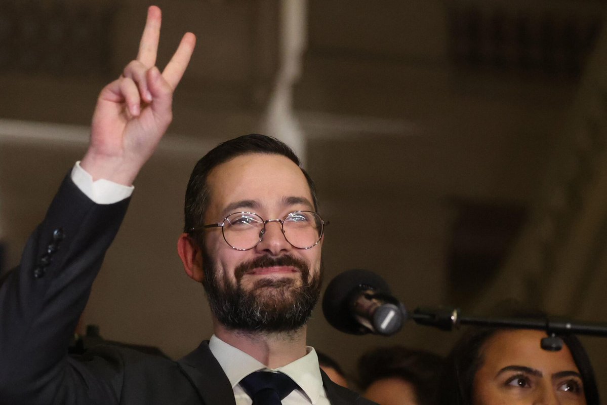 Le Parisien tweet media