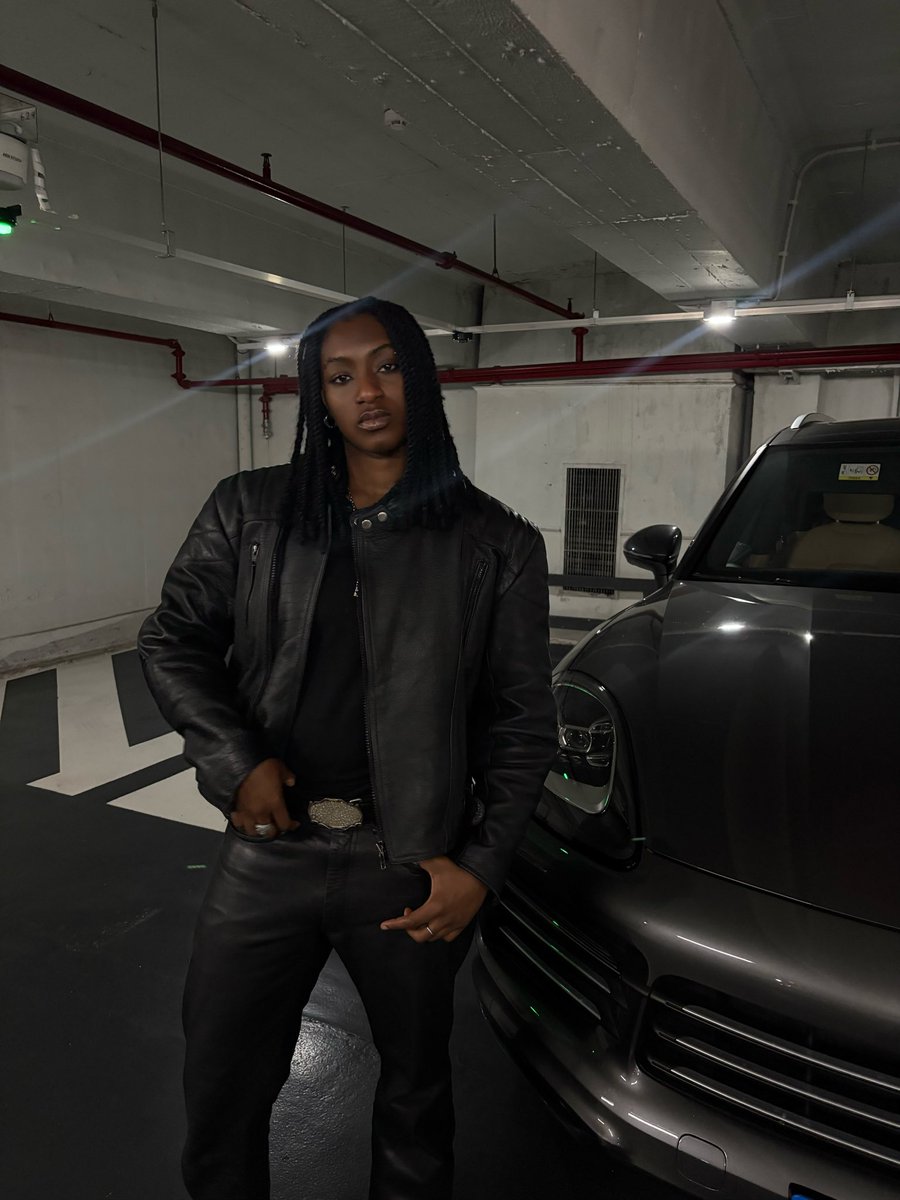 dykeking tweet media