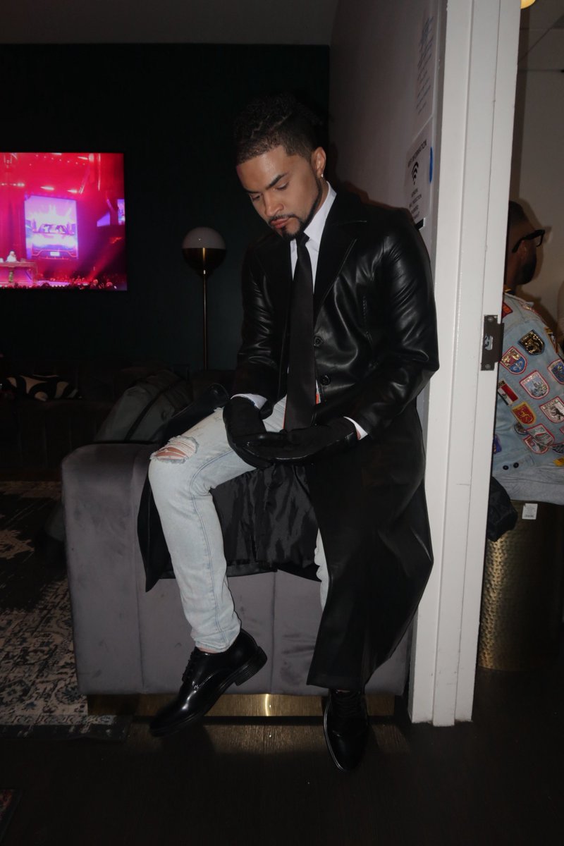 KenBarbie™ tweet media