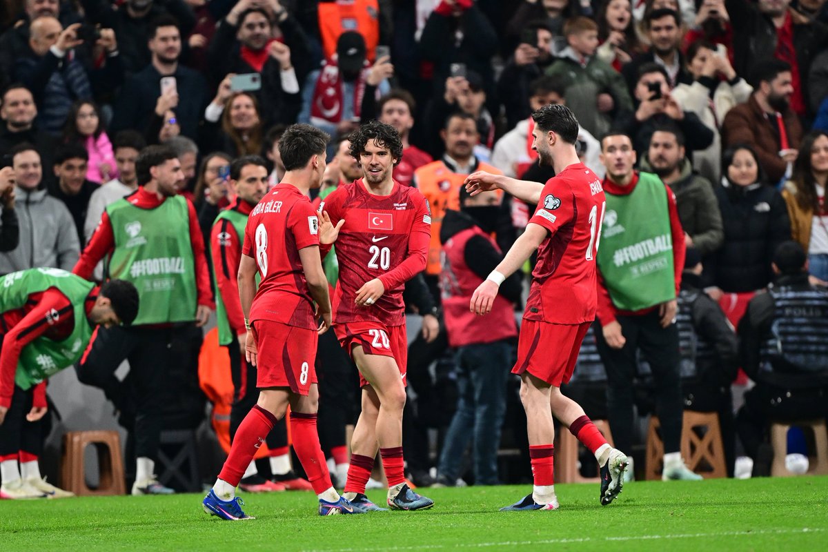 İsmail Yüksek &amp; Ferdi Kadıoğlu &amp; Arda Güler.

🇹🇷