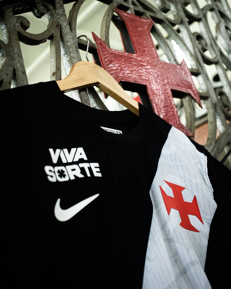 newscolina tweet media