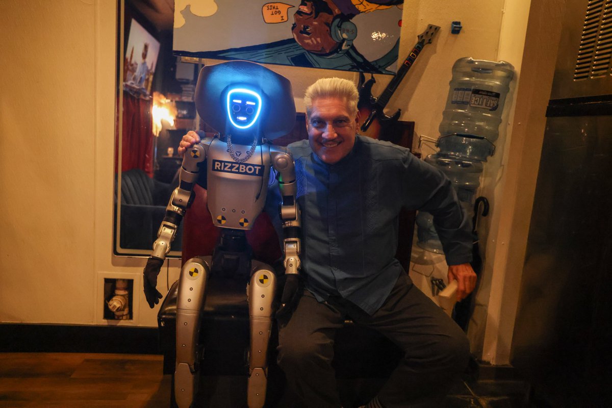 Sunset Strip Comedy Austin tweet media