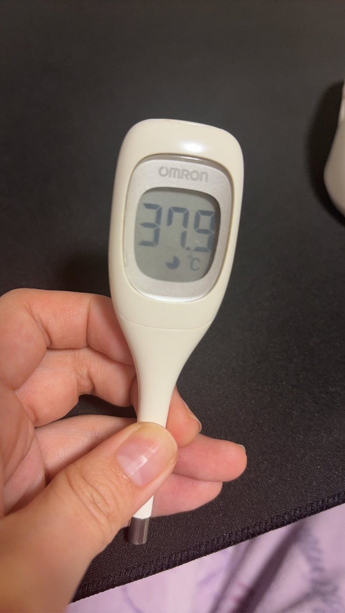 えみみ tweet media