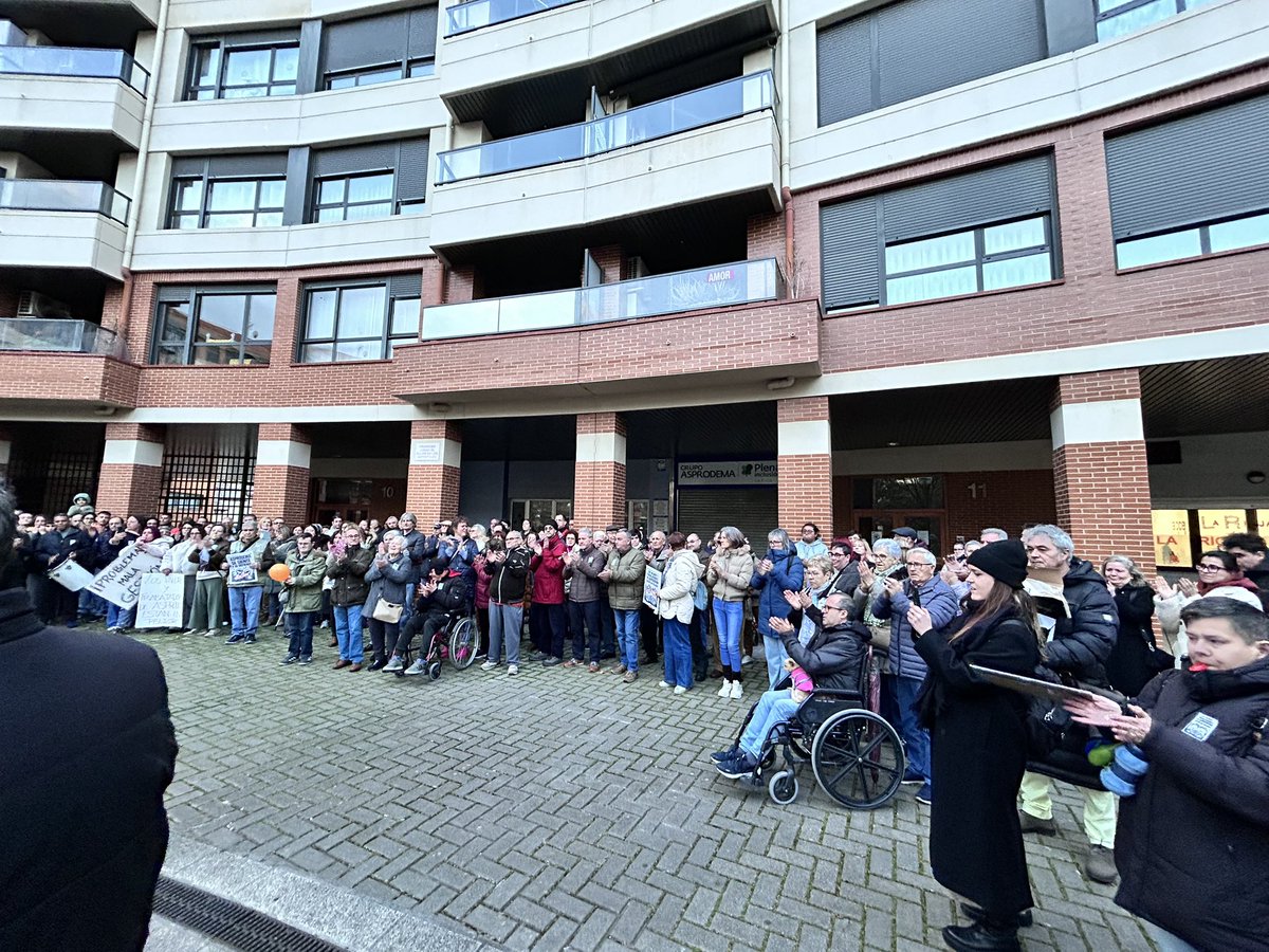 IU La Rioja 🔻 tweet media