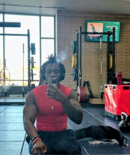AChatman17's tweet photo. Jeremiah 29:11 For I know the plans I have for you, plans to prosper you &amp; not to harm you, plans to give you hope &amp; a future📖🙏🏽Super proud of Our son @AsaChatman13  Gaining 15 lbs of Lean Muscle 🙌🏽Faster, Stronger,Better📈🔥⏳‼️You got This💪🏾Spring 🏈 📚 God's Child✝️God's Plan https://t.co/csyb9k5JRB