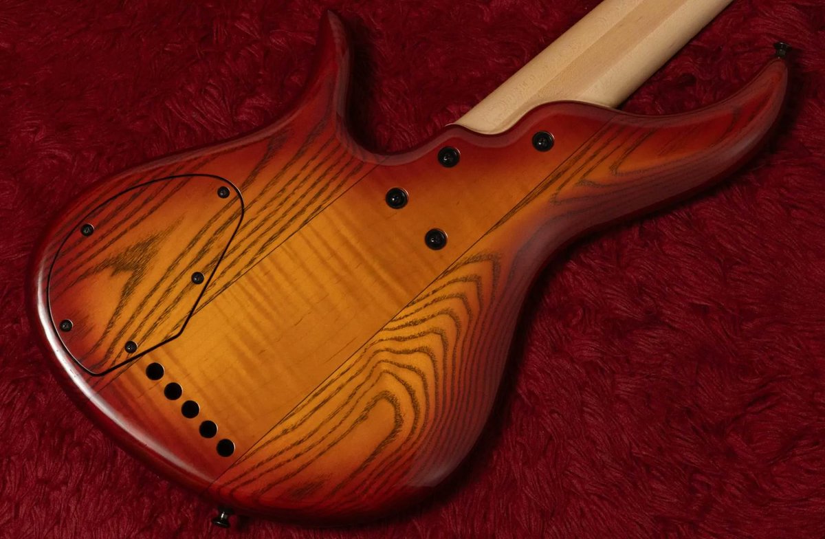 Geek IN Box tweet media