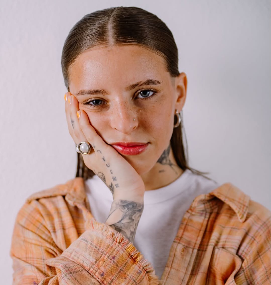 Young Miko Info tweet media