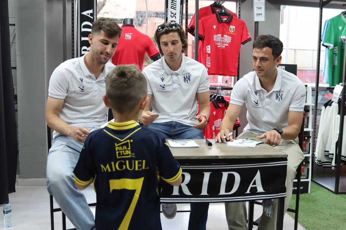 A.D. Mérida tweet media