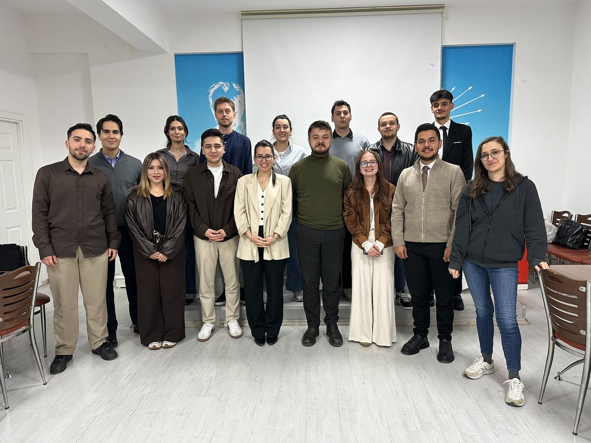 CHP Eskişehir Gençlik Kolları tweet media