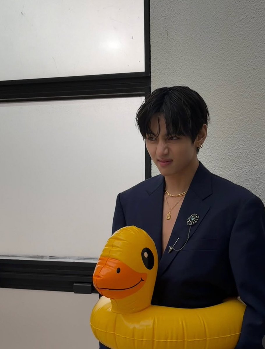 ☆caro ☆˗ˏˋveré a BTS sí o sí´ˎ˗ tweet media