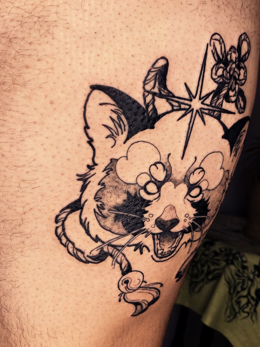 ✦JULHA✦ tweet media