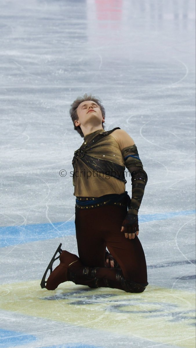 Stephanie tweet media