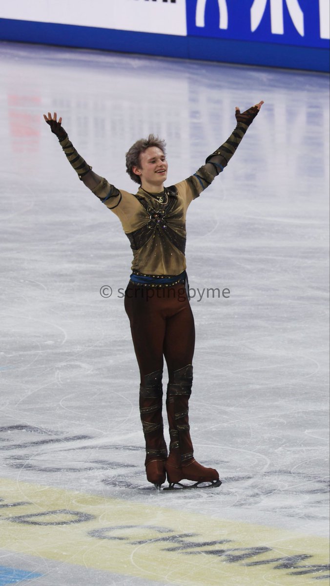 Stephanie tweet media