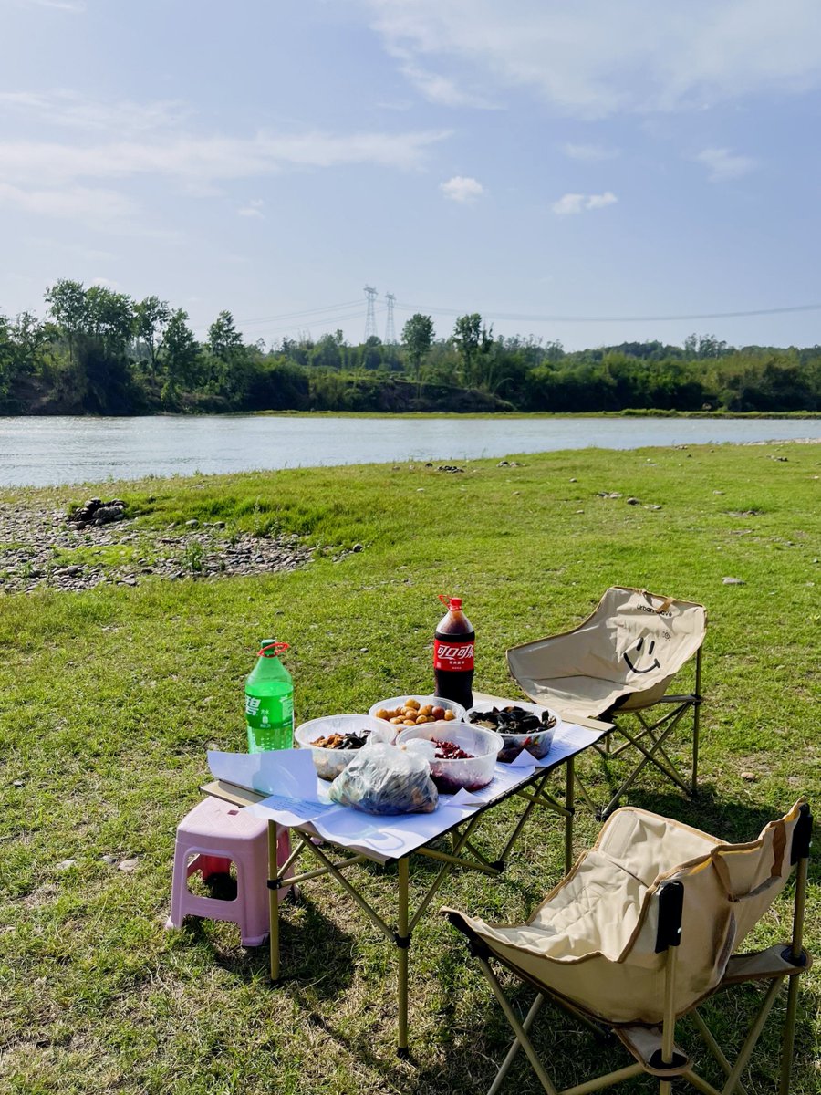 Luace Santos tweet media