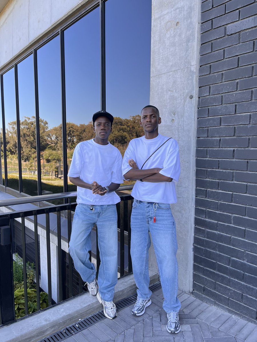 Leon Mjwara🐉 tweet media