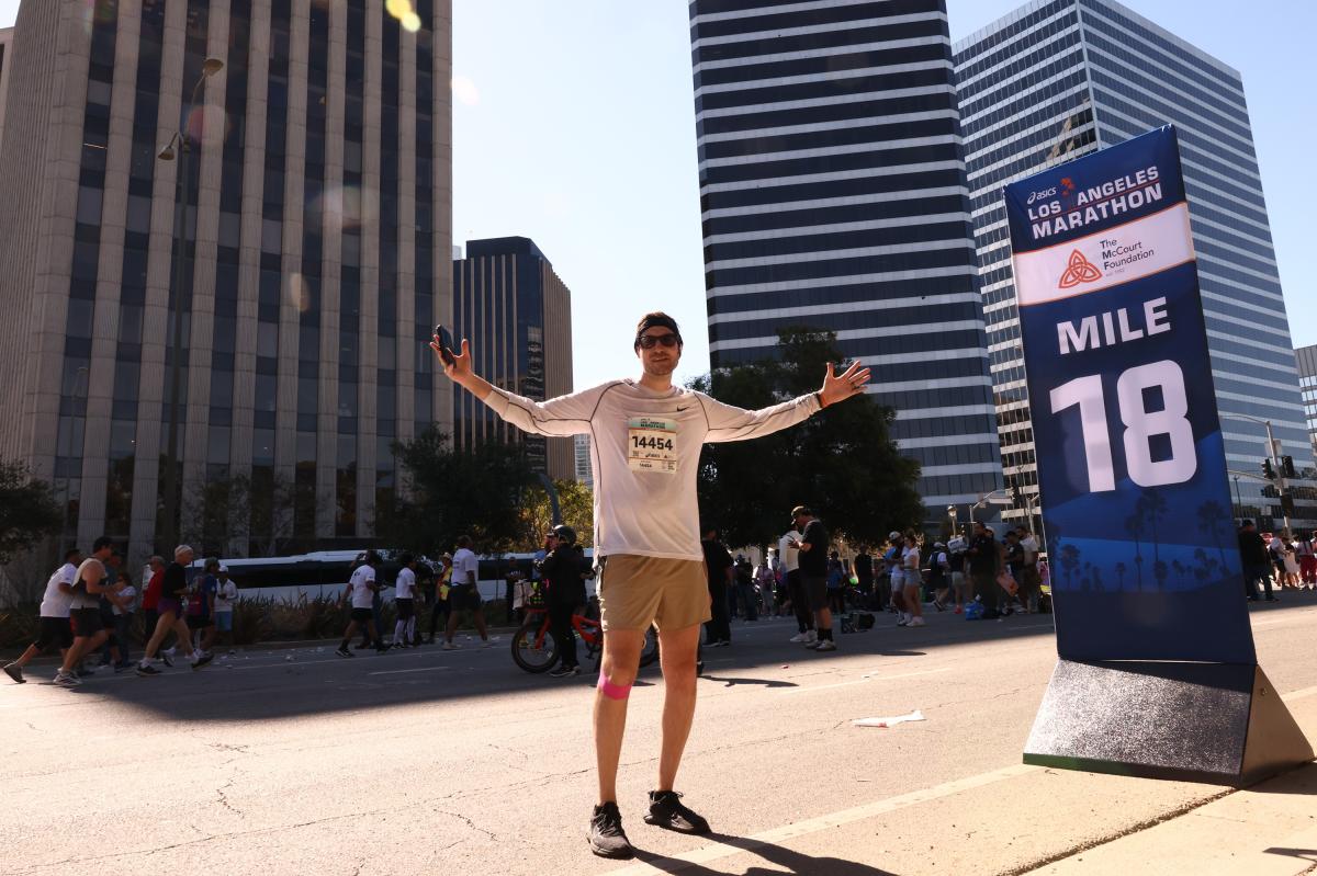 LA Marathon reveals woke runners who took shortcut at 18th mile mark ...