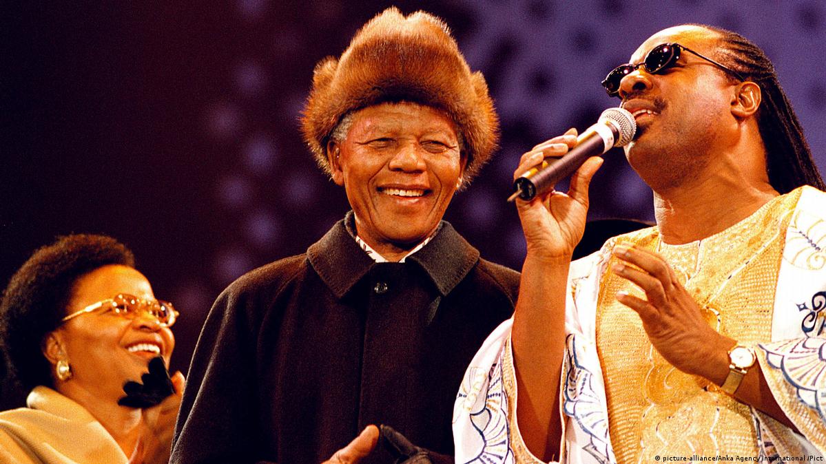 Psychedelic Jukebox tweet media