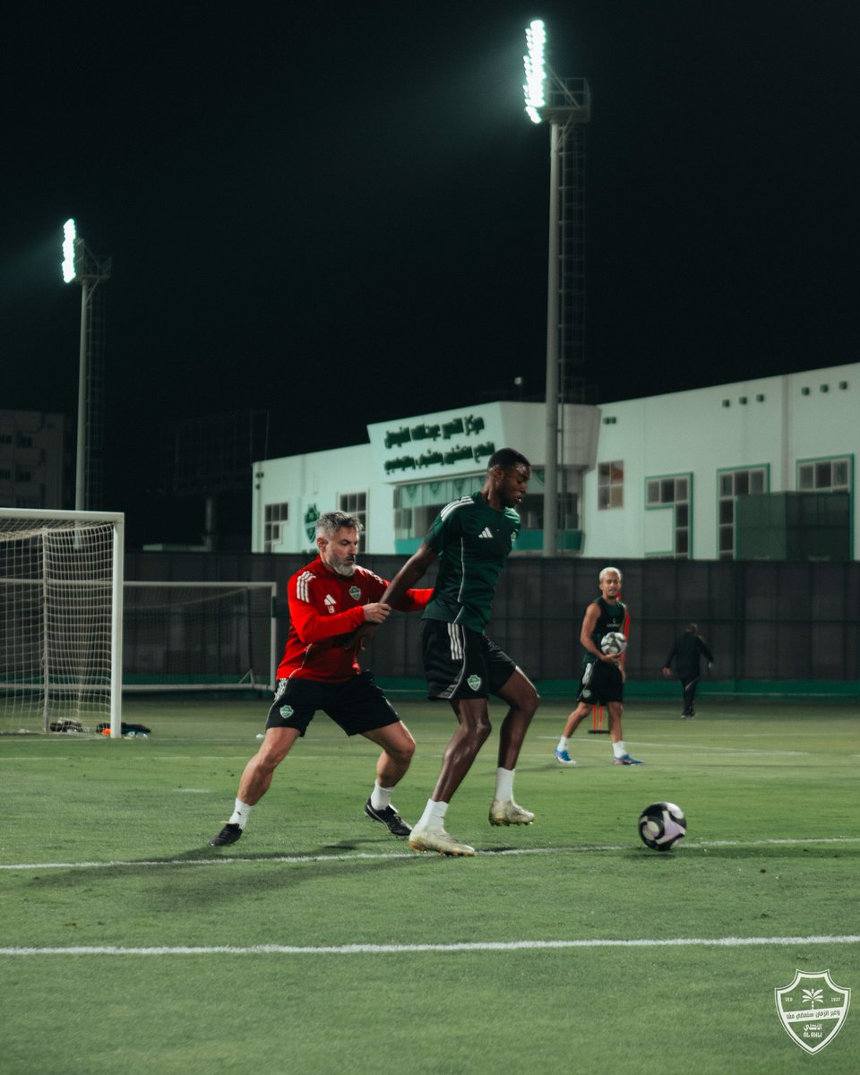 دياريو الأهلي tweet media