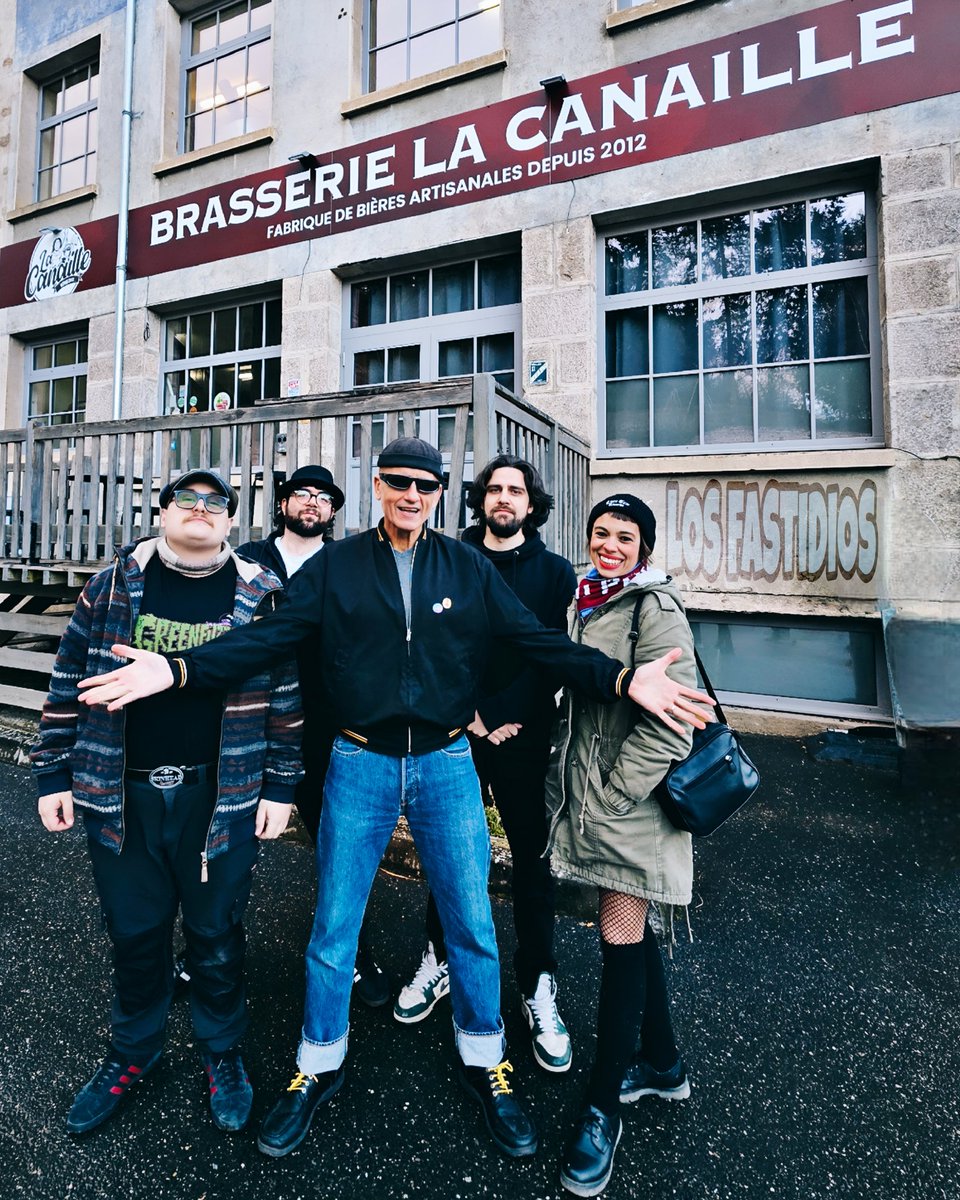 Los Fastidios tweet media