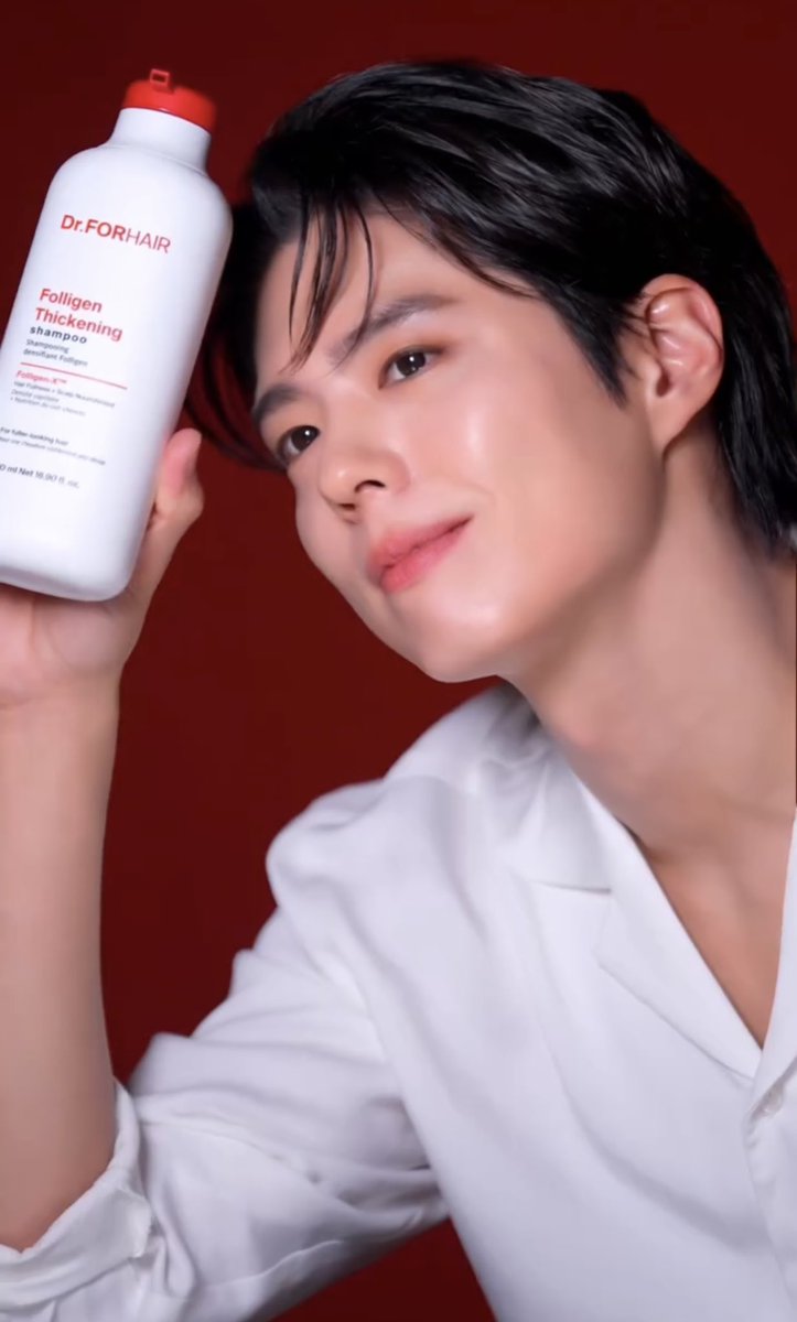 Dear <a href="/BOGUMMY/">박보검</a> I’m in love with Dr. FORHAIR. I was panicking as I was losing too much hair!  After one month it’s normal again, with so much new growth. My little lashes are also growing using Perfect Lashes Serum. Feeling so good! Have a great day❣️🤗
God bless you💖🎶
#디나_보검