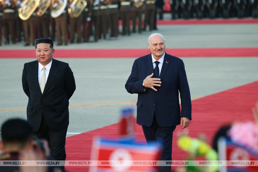 EESFonBelarus's tweet photo. Lukashenko’s visit to the North Korea, coming immediately after negotiations regarding a "Grand Deal" with the Americans, serves as a signal to both the pro-Russian factions within the elites and to Moscow itself. The trip is intended to demonstrate that a "pivot to the West" is not on the table. In terms of media framing, Minsk can market this visit as a manifestation of its "multi-vector" foreign policy.

At the same time, the high-level talks in Pyongyang are almost entirely symbolic: Minsk is unlikely to expect significant economic benefits from an agreement with the DPRK.

#Lukashenko #Belarus #NorthKorea