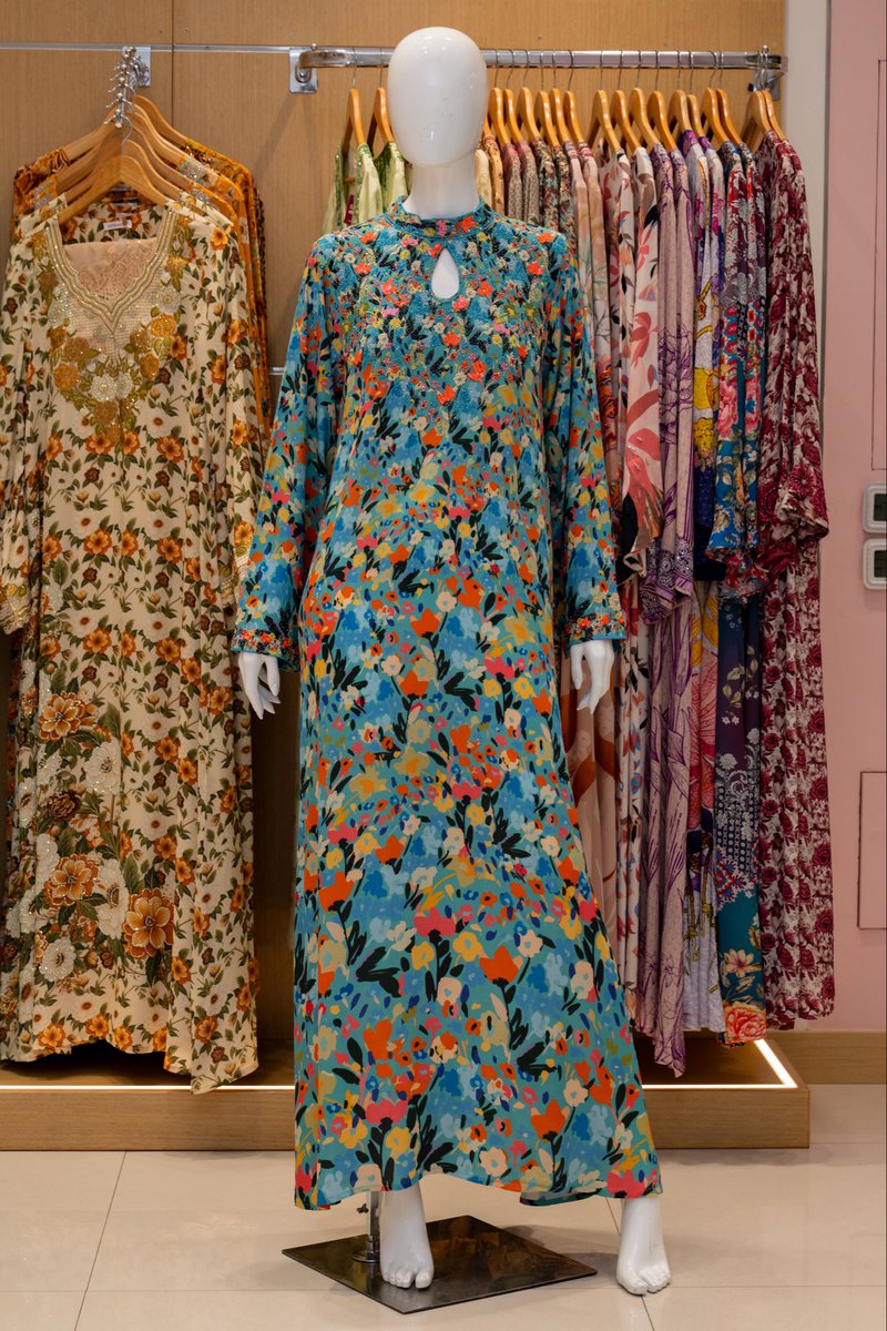 DalmaMall's tweet image. Step into effortless style with Kashkha at Dalma Mall ✨ Discover chic, everyday fashion designed to keep you confident and comfortable wherever you go.

📍Ground Floor, Dalma Mall

#Kashka #DalmaMall #EverydayStyle #ChicFashion #InAbuDhabi