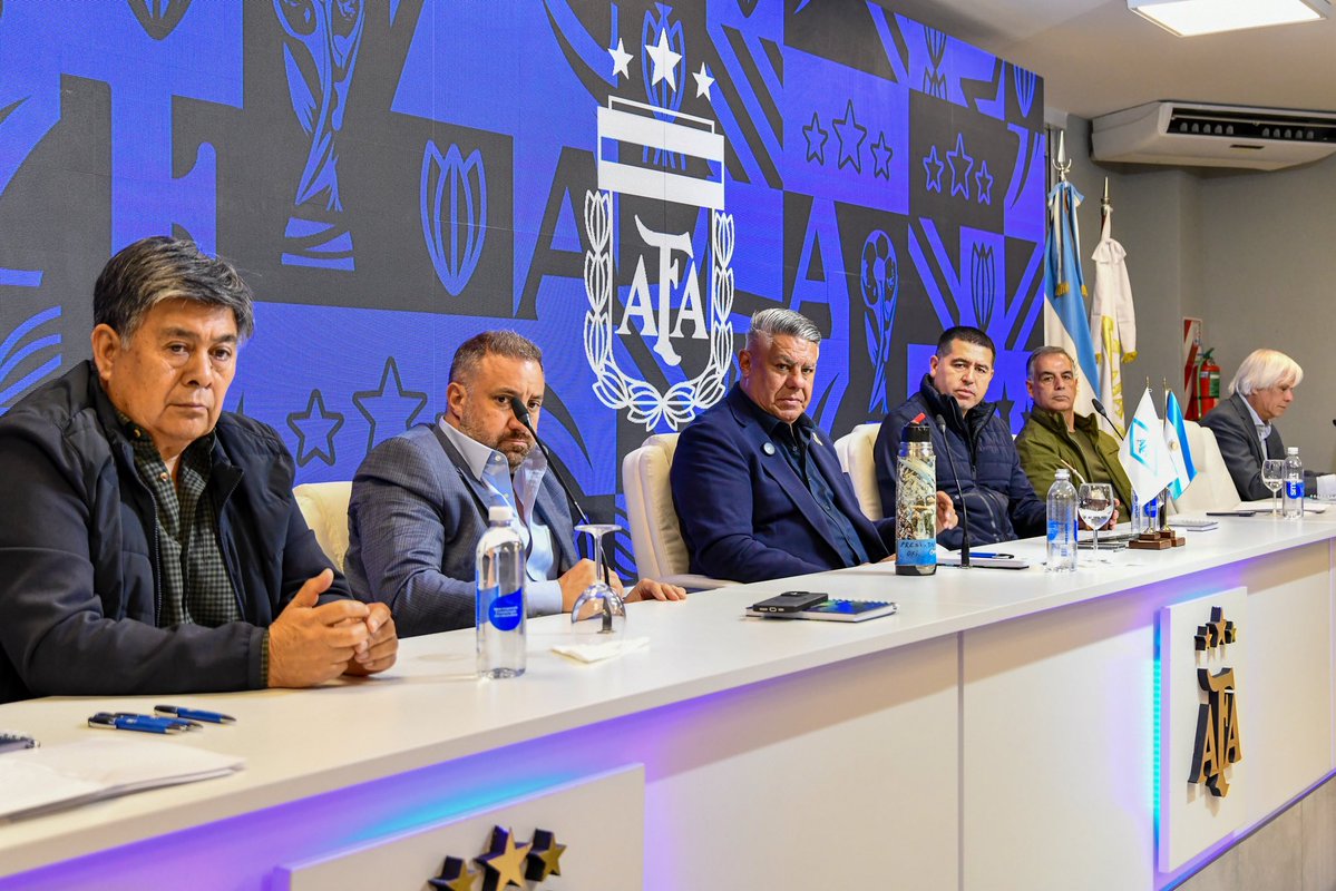 doble amarilla ⭐️⭐️⭐️ tweet media