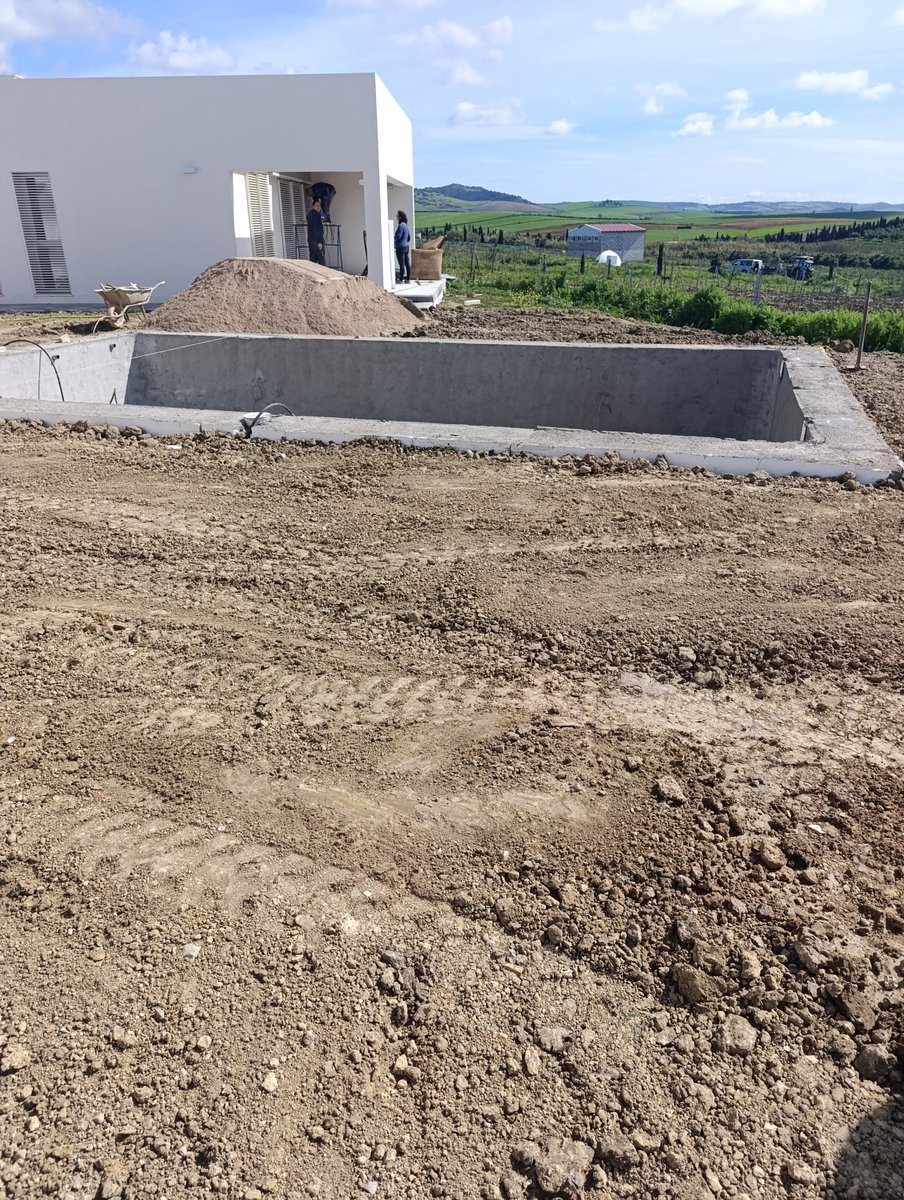 🍀 Bases Tecnológicas  🌱

 ▶️ Las bases multicapa del césped artificial mejoran la estabilidad y absorben impactos de forma equilibrada.  🌿 Esta estructura optimiza el rendimiento y prolonga la vida útil del césped artificial.  ✅

 #eurocesped #cespedartificial