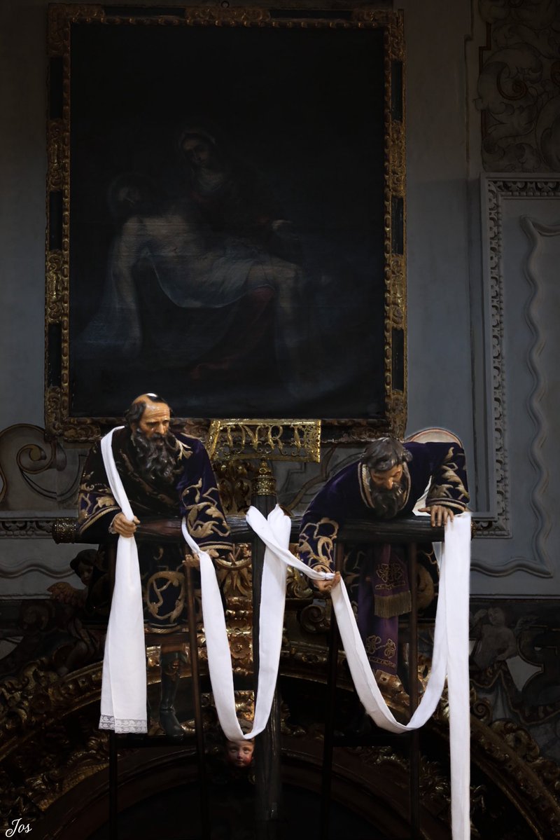 JRomanova tweet media