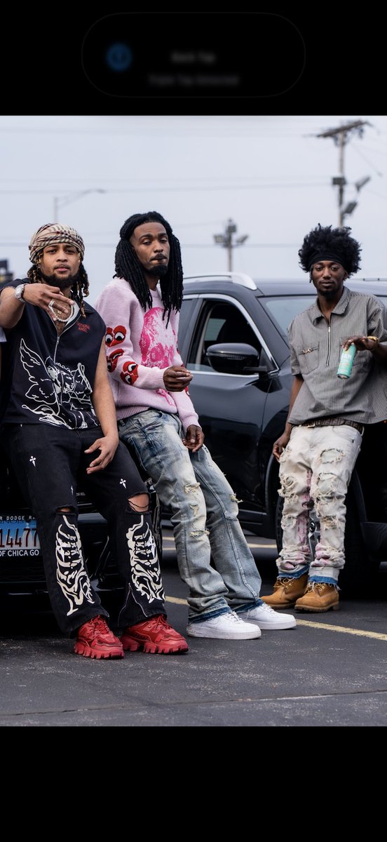 HOODII937's tweet photo. Real 💂🏿‍♂️s wear pink 2💸 https://t.co/8b4KT1e9lO