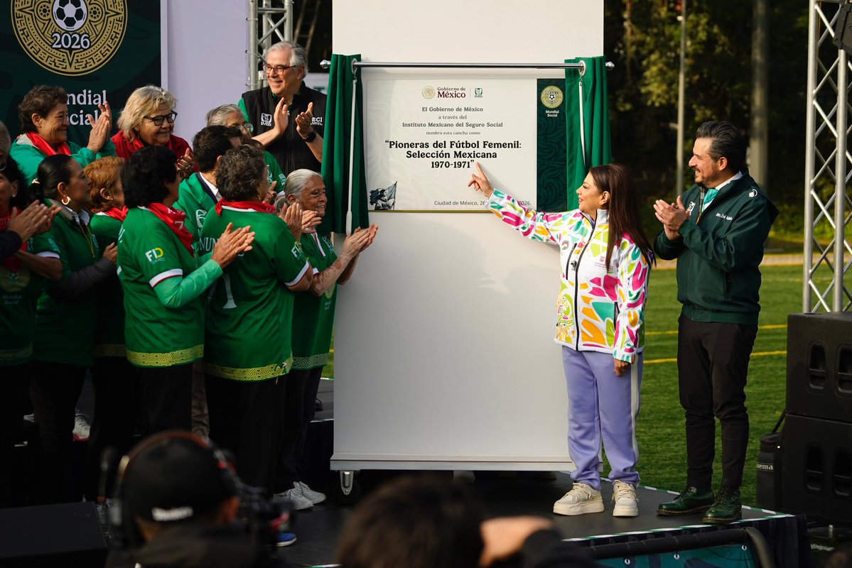 Zoé Robledo tweet media