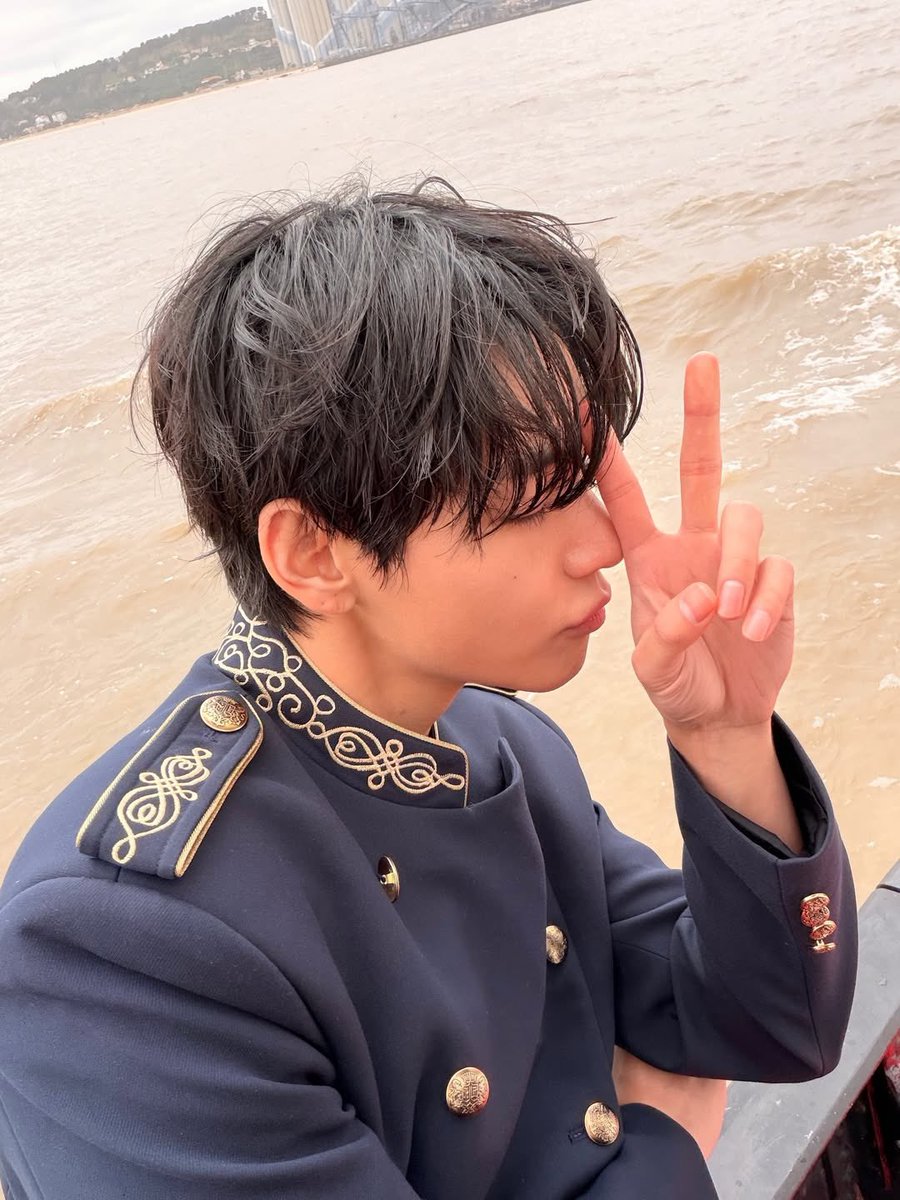 nyatae_vvvvv's tweet photo. 推しがディズニーの王子だった🤴 https://t.co/UMBQynh4bi