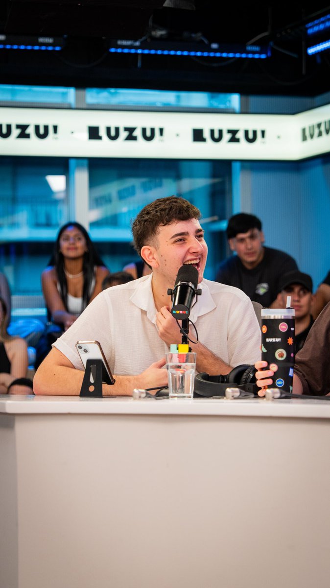 La Agusneta tweet media